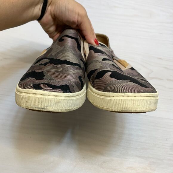 Olukai Pehuea Pai Camo Canvas Slip On Loafers Womens US Size 8 EU 38 - Picture 5 of 11